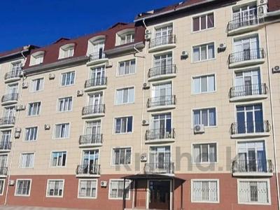 2-комнатная квартира · 80 м² · 5/6 этаж, Мкр. Новый каратал — Возле СИТИ ПЛЮС за 44 млн ₸ в Талдыкоргане