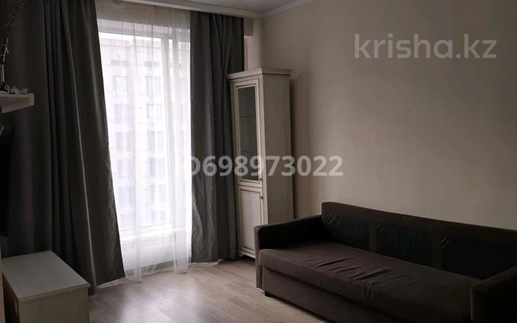 2-комнатная квартира · 70 м² · 13/14 этаж · помесячно, Манаса 109а