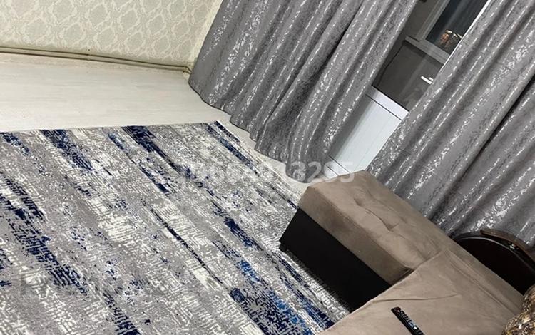 1-комнатная квартира · 42 м² · 3/4 этаж, Площадь Альфараби 10 — Айбергенова за 10 000 ₸ в Шымкенте, Аль-Фарабийский р-н — фото 2