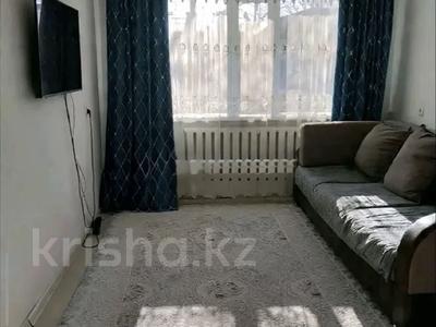 2-бөлмелі пәтер · 42 м² · 5/5 қабат, мкр Михайловка , Крылова 4, бағасы: 13.5 млн ₸ в Караганде, Казыбек би р-н