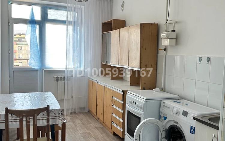 1-бөлмелі пәтер · 40 м² · 4/5 қабат, Улы Дала ш/а. 14 — Напротив супермаркета «Баян сулу», бағасы: 80 000 ₸ в Таразе, мкр Улы Дала — фото 2