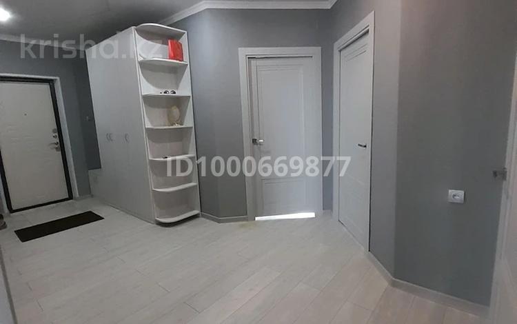 3-бөлмелі пәтер · 100 м² · 8/9 қабат, мкр Мясокомбинат, Ружейникова, бағасы: 32 млн ₸ в Уральске — фото 2