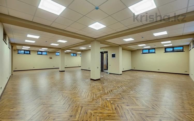 Свободное назначение, офисы, магазины и бутики, общепит, сельское хозяйство, медцентры и аптеки, образование, развлечения · 970 м² за 1.1 млрд ₸ в Алматы, Медеуский р-н — фото 25
