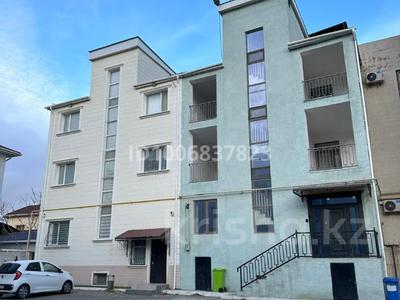 Часть дома · 6 комнат · 350 м² · 5 сот., мкр &quot;Шыгыс 2&quot; 224/39 за 150 млн 〒 в Актау, мкр "Шыгыс 2"