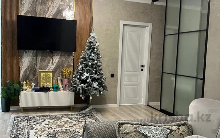 2-бөлмелі пәтер · 64 м² · 5/6 қабат, мкр Жана Орда, 9 микрорайон 15, бағасы: 33 млн ₸ в Уральске — фото 2