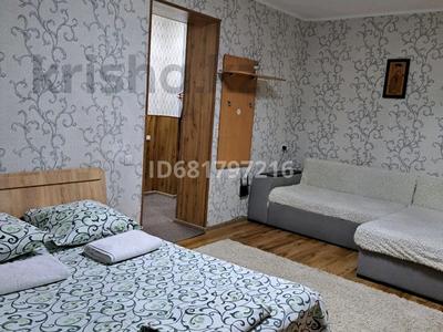 1-комнатная квартира · 40 м² · 2/3 этаж, Сейфулина — Макатаева за 15 000 〒 в Алматы, Алмалинский р-н