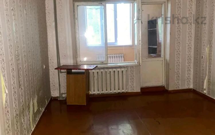 3-комнатная квартира · 70 м² · 4/5 этаж, Жандосова 14 за 120 000 ₸ в Шымкенте, Аль-Фарабийский р-н — фото 2