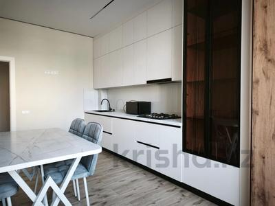 2-бөлмелі пәтер · 76 м² · 2/9 қабат, Алтын орда ш/а. 62, бағасы: 350 000 ₸ в Актобе, мкр. Алтын орда