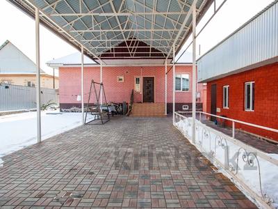 Отдельный дом · 4 комнаты · 140 м² · 8 сот., Бокеева 22 за 75 млн ₸ в Туздыбастау (Калинино)