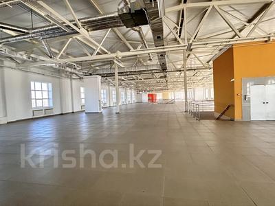 Свободное назначение, офисы, магазины и бутики, развлечения, конференц-залы · 2675 м² за 1 900 〒 в Актобе, мкр. Курмыш