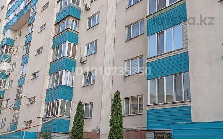 2-бөлмелі пәтер · 40 м² · 1/9 қабат, мкр Алтай-1 29/1, бағасы: 180 000 ₸ в Алматы, Турксибский р-н — фото 2
