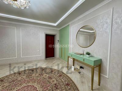 3-комнатная квартира · 135 м² · 1/10 этаж, Абылхаир хана 30А — район маг Электрон за 50 млн ₸ в Актобе