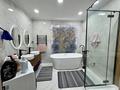 3-комнатная квартира · 135 м² · 1/10 этаж, Абылхаир хана 30А — район маг Электрон за 50 млн ₸ в Актобе — фото 14