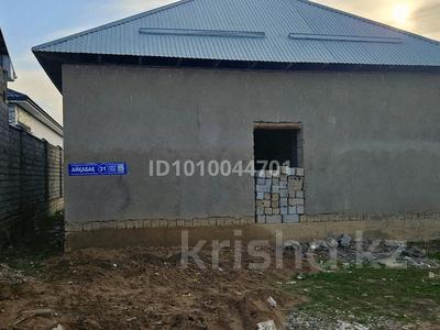 Отдельный дом · 4 комнаты · 100 м² · 8 сот., мкр Тассай, Мкр Тассай Айқабақ 31 — На повороте к Төлеметову Мечеть есть за 25 млн 〒 в Шымкенте, Каратауский р-н