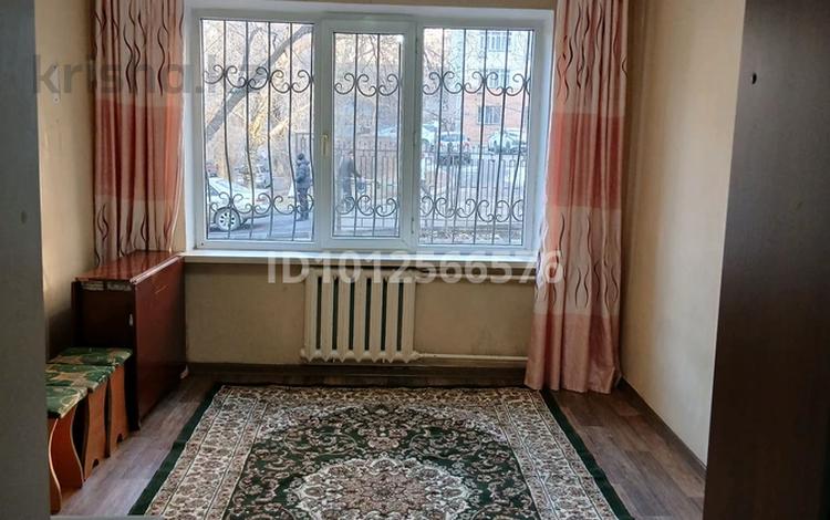 1-комнатная квартира · 16 м² · 1/4 этаж, мкр Таугуль-1 6/2 за 13.7 млн ₸ в Алматы, Ауэзовский р-н — фото 2