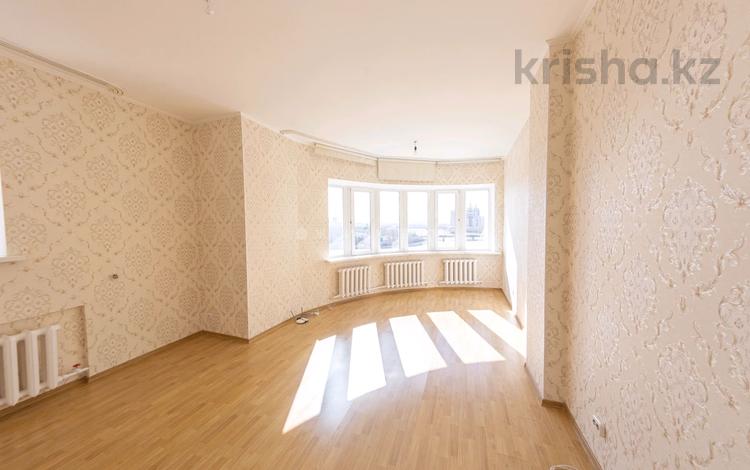3-комнатная квартира, 140 м², 7/8 этаж, Азербайжана Мамбетова 12 за 60 млн 〒 в Астане — фото 34