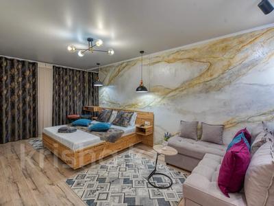 1-комнатная квартира · 40 м² · 3/5 этаж, Туркестанская Плаза 2/5 — Байтурсынова за 17 000 〒 в Шымкенте, Аль-Фарабийский р-н
