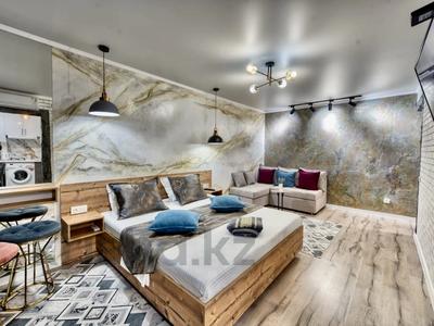 1-комнатная квартира · 40 м² · 3/5 этаж, Плаза Туркестанская 2/5 за 15 000 〒 в Шымкенте, Аль-Фарабийский р-н