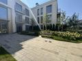 4-комнатная квартира · 230 м² · 1/3 этаж, Достык 300 — Тайманова за 365 млн ₸ в Алматы, Медеуский р-н — фото 2