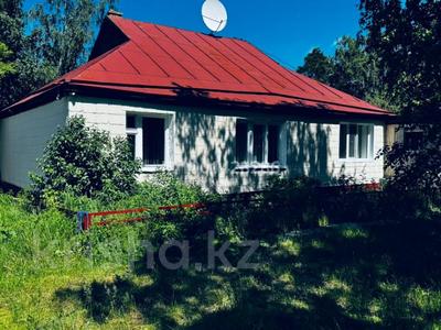 Отдельный дом · 6 комнат · 130 м² · 31 сот., К.Кенжетаева 104 за 40 млн 〒 в Акколе