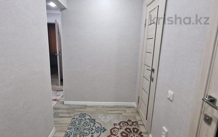 2-бөлмелі пәтер · 54 м² · 4/5 қабат, Рыскулова 200, бағасы: 18 млн ₸ в Актобе — фото 2