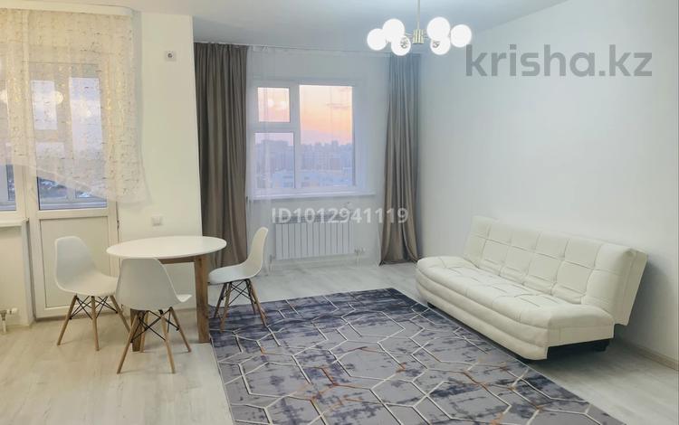 1-комнатная квартира · 35.6 м² · 13 этаж, Улы дала 80/1 — пересечение Улы Дала и аль-Фараби за 22.5 млн ₸ в Астане, Есильский р-н — фото 2