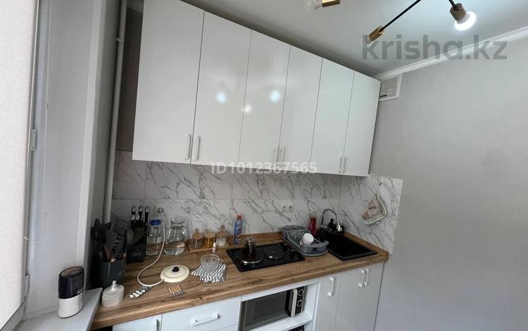 2-бөлмелі пәтер · 45 м² · 4/5 қабат, 12 микрорайон 19, бағасы: ~ 13.6 млн ₸ в Караганде, Алихана Бокейханова р-н — фото 2