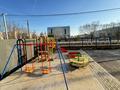 1-бөлмелі пәтер · 64 м² · 3/3 қабат, Ниеткалиева 2, бағасы: 29 млн ₸ в Уральске — фото 17