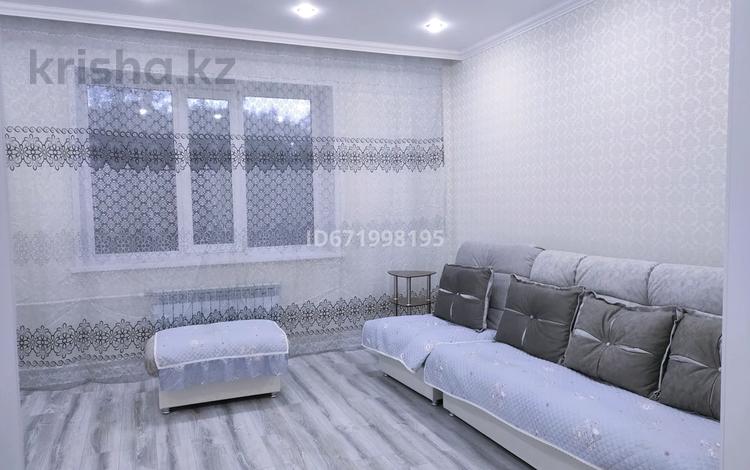 2-комнатная квартира · 64 м² · 2/5 этаж, мкр Михайловка , Сейфуллина 10/1 за 280 000 ₸ в Караганде, Казыбек би р-н — фото 3