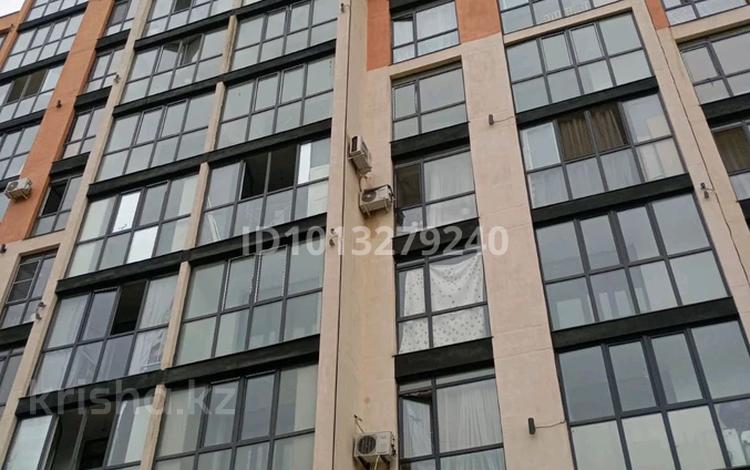 1-бөлмелі пәтер · 48 м² · 8/10 қабат, мкр Шугыла 340/33 — Тоймаркет Дегирмен, бағасы: 200 000 ₸ в Алматы, Наурызбайский р-н — фото 2