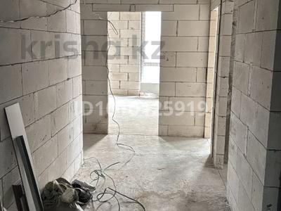 4-бөлмелі пәтер · 141.8 м² · 2/4 қабат, Мкр. Ак Шагала 8, бағасы: 70.9 млн ₸ в Атырау