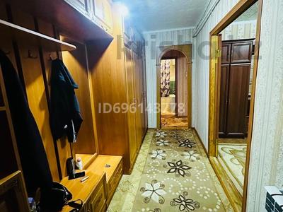 2-комнатная квартира · 69 м² · 1/5 этаж, Мамбетова 17 за 15 000 ₸ в 