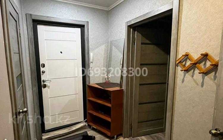 1-комнатная квартира, 36 м², 3/10 этаж, ткачева 9 за 15 млн 〒 в Павлодаре — фото 2