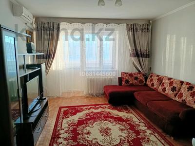 3-комнатная квартира · 63 м² · 1/6 этаж, 10 мкр. 16/1 за 250 000 〒 в Аксае