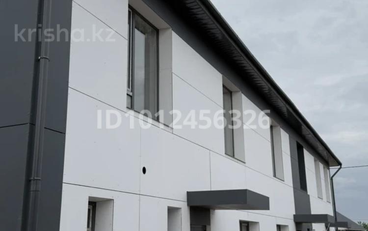 3-бөлмелі пәтер · 100 м² · 2 қабат, Талгарова 131 — Ходжамьярова Талгарова, бағасы: 35 млн ₸ в Жаркенте — фото 2