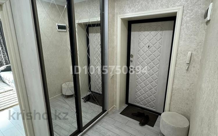 3-бөлмелі пәтер · 93 м² · 3/9 қабат, Скоробогатова 65/1, бағасы: 350 000 ₸ в Уральске — фото 2
