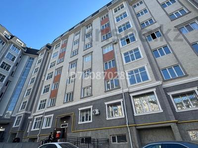 Продажа квартир в Мангистауской обл.: 1-комнатная квартира · 55 м² · 6/7 этаж, 20-й мкр за 12 млн 〒 1-комнатная квартира · 55 м² · 6/7 этаж, 20-й мкр за 12 млн 〒 в Актау