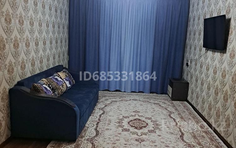 2-комнатная квартира, 56 м², 1/5 этаж посуточно, Акбулак — Остановка Атс за 11 000 〒 в Таразе — фото 2