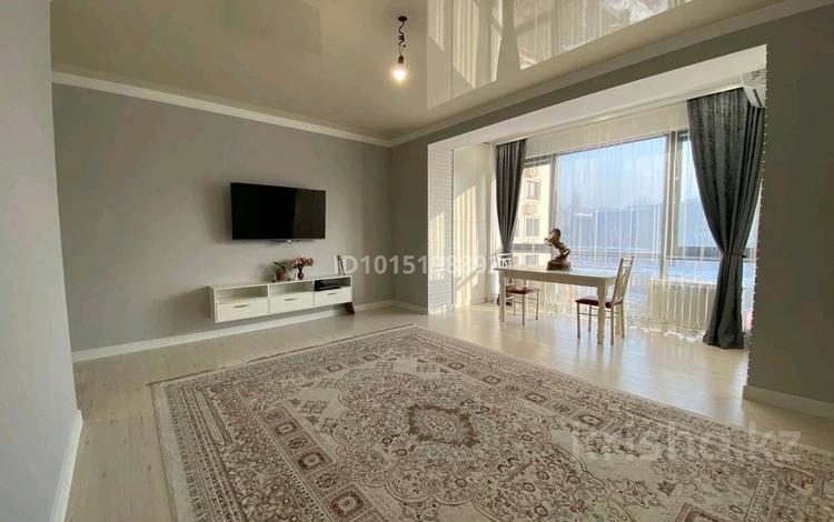 1-комнатная квартира · 57 м² · 4/12 этаж, мкр Самал-2, Аль-Фараби 1а за 67 млн ₸ в Алматы, Медеуский р-н — фото 2