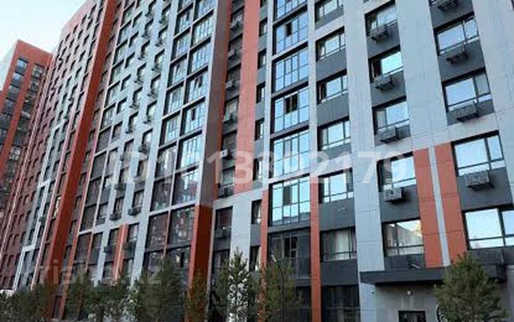 1-комнатная квартира · 39.4 м² · 5/16 этаж, Ракымжан Кошкарбаев 54 за 225 000 ₸ в Астане, Сарайшык р-н — фото 2