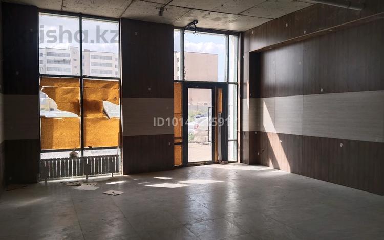 Свободное назначение, офисы, склады · 52 м² за 200 000 ₸ в Астане, Сарайшык р-н — фото 2