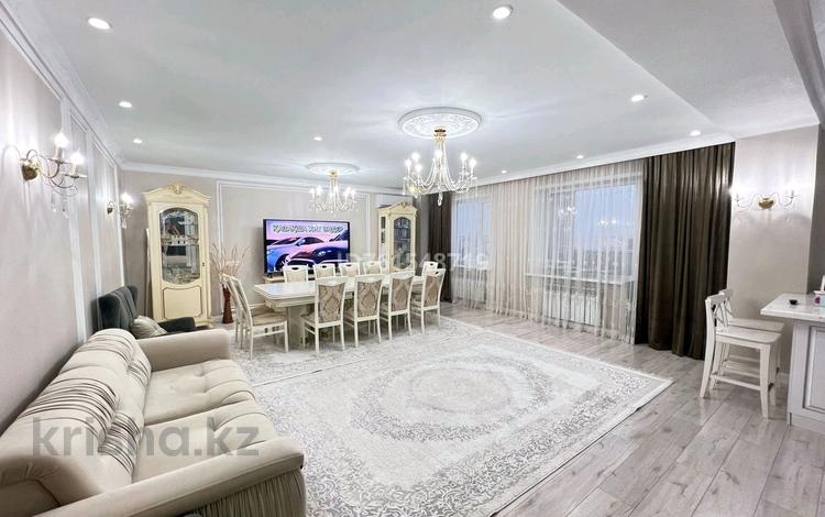 3-бөлмелі пәтер · 105.4 м² · 15/18 қабат, мкр Юго-Восток, Шахтёров 52а, бағасы: ~ 50 млн ₸ в Караганде, Казыбек би р-н — фото 2