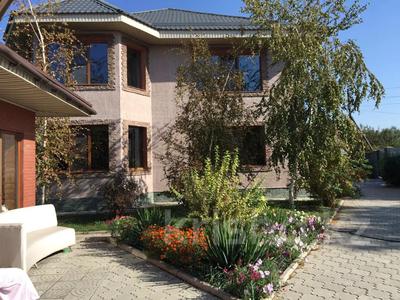 Отдельный дом · 4 комнаты · 183.7 м² · 10 сот., Касымхана 131 за 130 млн ₸ в 