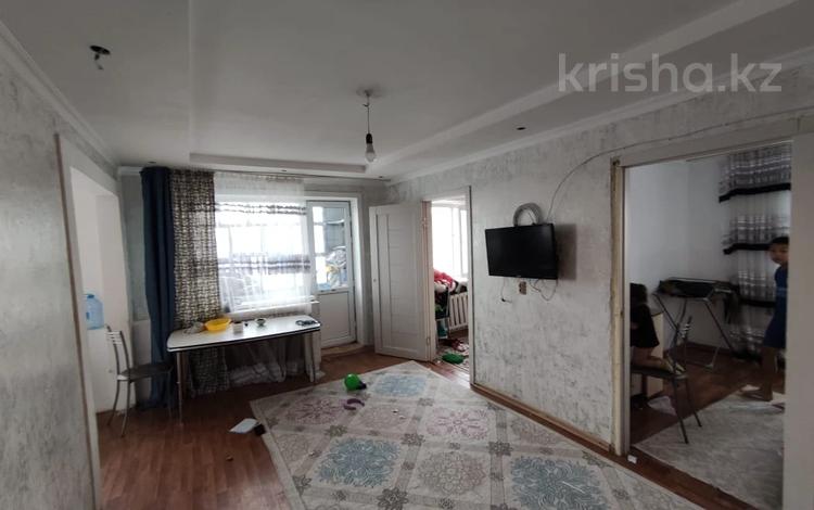 3-бөлмелі пәтер · 62 м² · 5/5 қабат, Строителей 28, бағасы: 9 млн ₸ в Аксу — фото 3