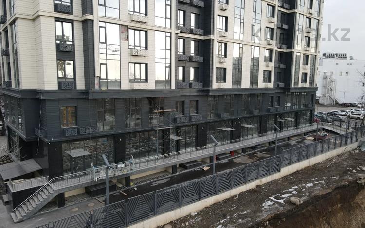 Свободное назначение, офисы, магазины и бутики, общепит, салоны красоты, бани, гостиницы и зоны отдыха, медцентры и аптеки, образование, развлечения · 140.7 м² за ~ 211.1 млн 〒 в Алматы, Алмалинский р-н — фото 2