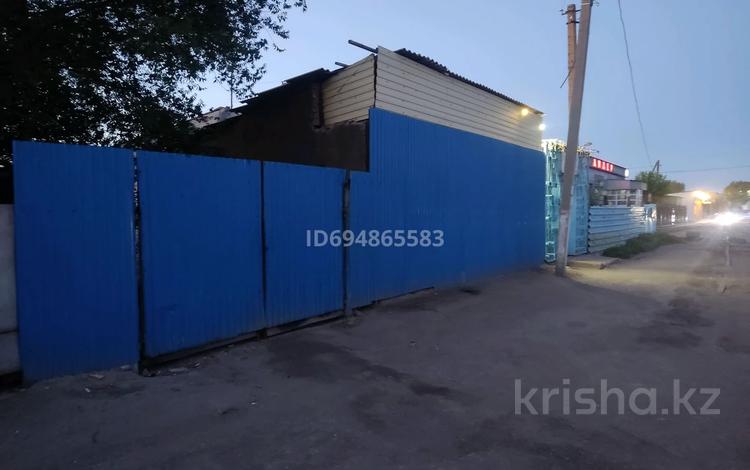 Отдельный дом · 4 комнаты · 100 м² · 15 сот., Уалиханов(Актоғай) 39 — Рысқұлов за 40 млн 〒 в Балхаше — фото 2
