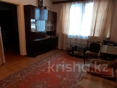 Продажа квартир в Карагандинской обл.: 2-комнатная квартира · 49 м² · 2/2 этаж, Переулок Смелый 40 за 10 млн 〒 2-комнатная квартира · 49 м² · 2/2 этаж, Переулок Смелый 40 за 10 млн 〒 в Караганде, Казыбек би р-н