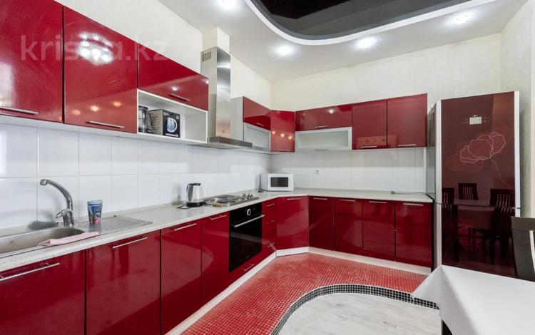 2-комнатная квартира · 70 м² · 4/21 этаж, Нажимеденова 10/1 за 33.6 млн ₸ в Астане, Сарайшык р-н — фото 2