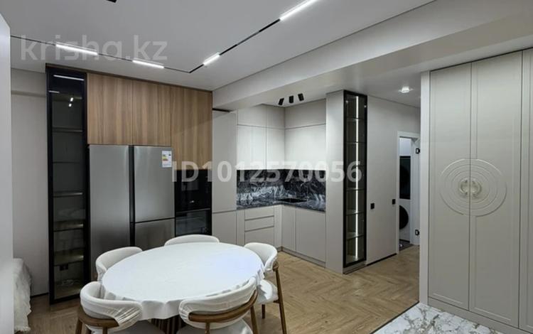 3-комнатная квартира · 70 м² · 2/3 этаж, мкр Акжар, Береке 18 за 400 000 ₸ в Алматы, Наурызбайский р-н — фото 2