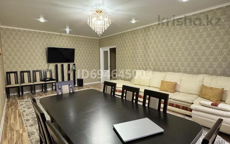 4-комнатная квартира · 140 м² · 5/5 этаж, мкр. Алтын орда, Батыс 2 5 за 45.5 млн ₸ в Актобе — фото 2